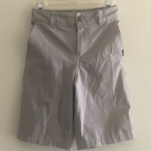 Boys Quiksilver Size 7 Light Gray Shorts